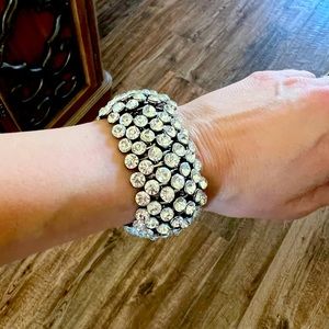 NWOT! Gorgeous silver rhinestone bracelet- stretch for one size fits all